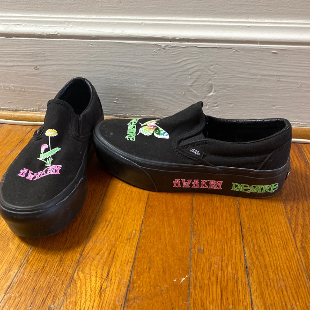 Platform Vans Size 9 - image 2